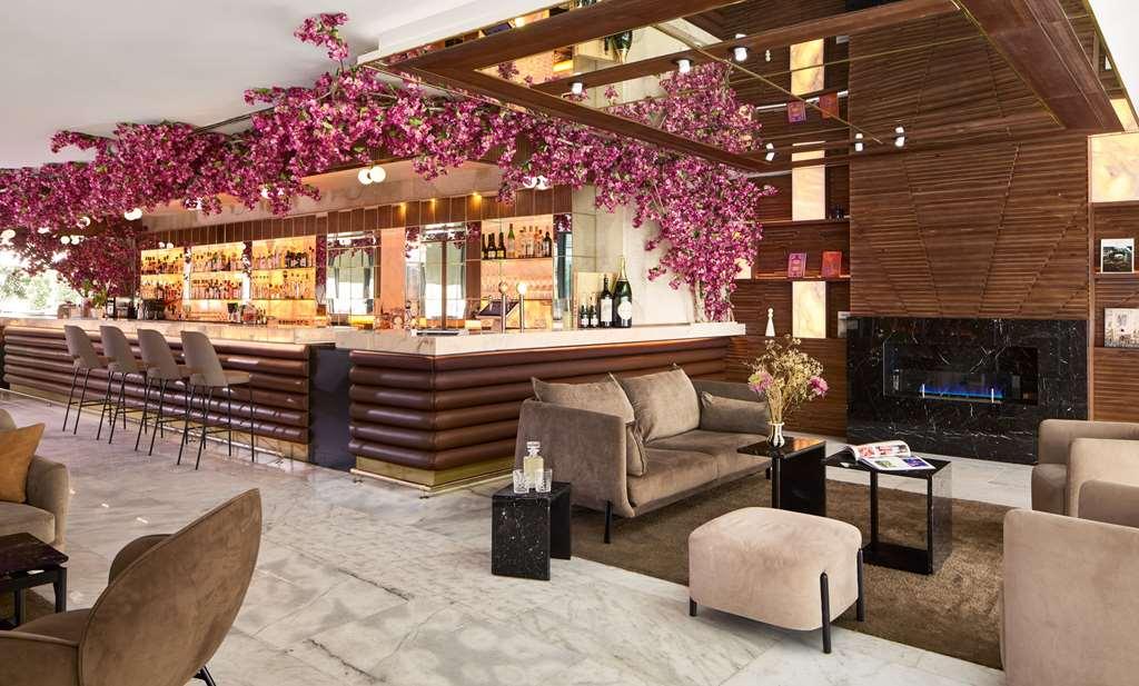 Me Barcelona Hotel Ресторант снимка